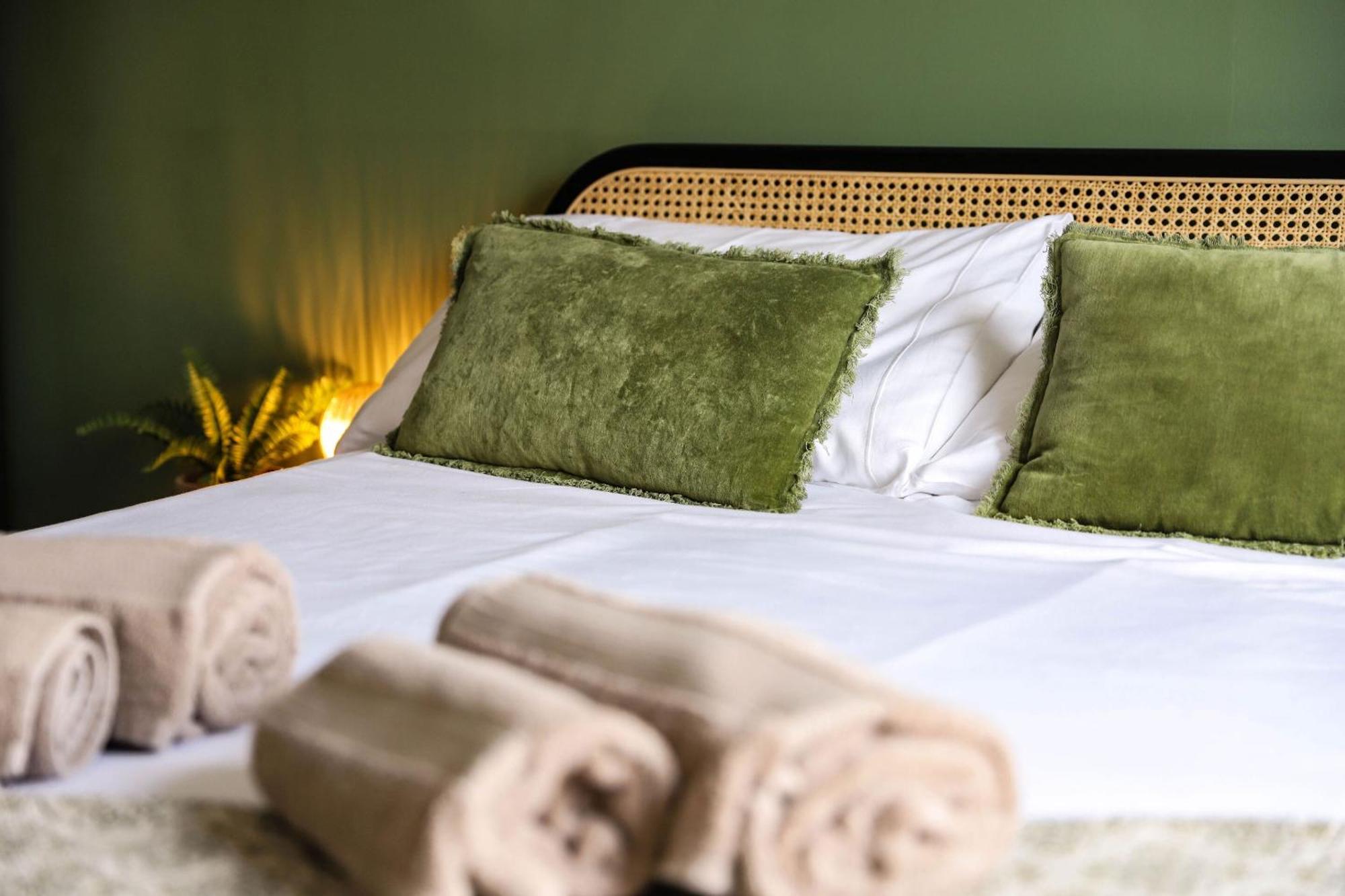 Endeavour, Staithes Bed & Breakfast Room photo