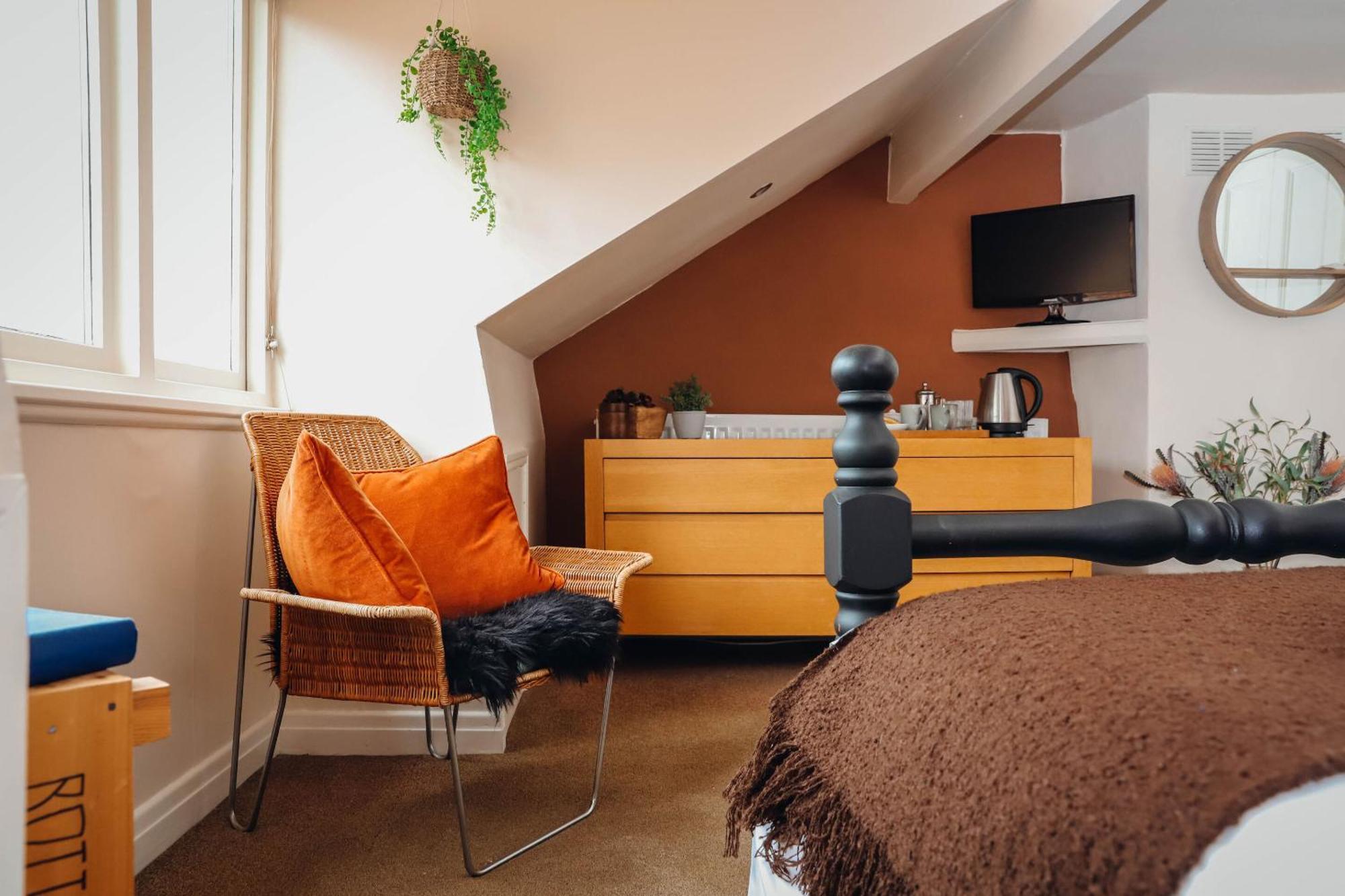 Endeavour, Staithes Bed & Breakfast Room photo